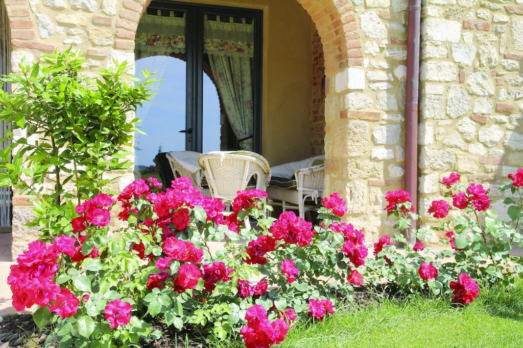 Agriturismo San Lorenzo Serre Di Rapolano Exteriér fotografie