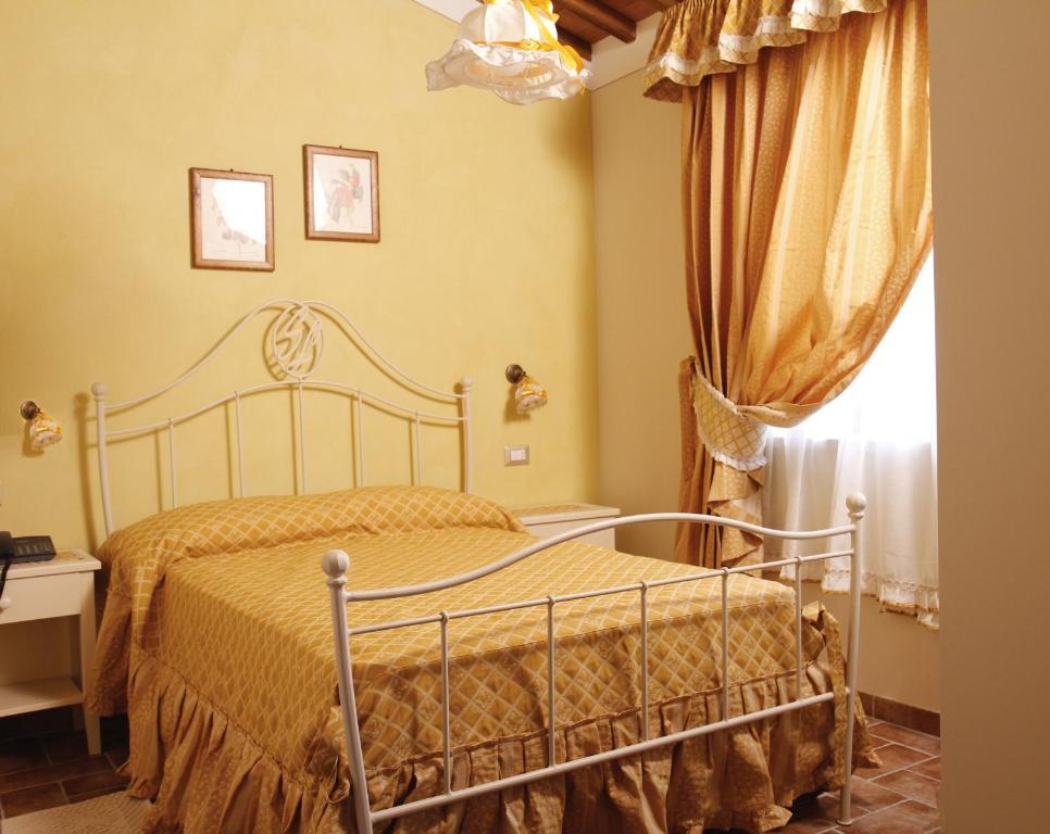 Agriturismo San Lorenzo Serre Di Rapolano Pokoj fotografie